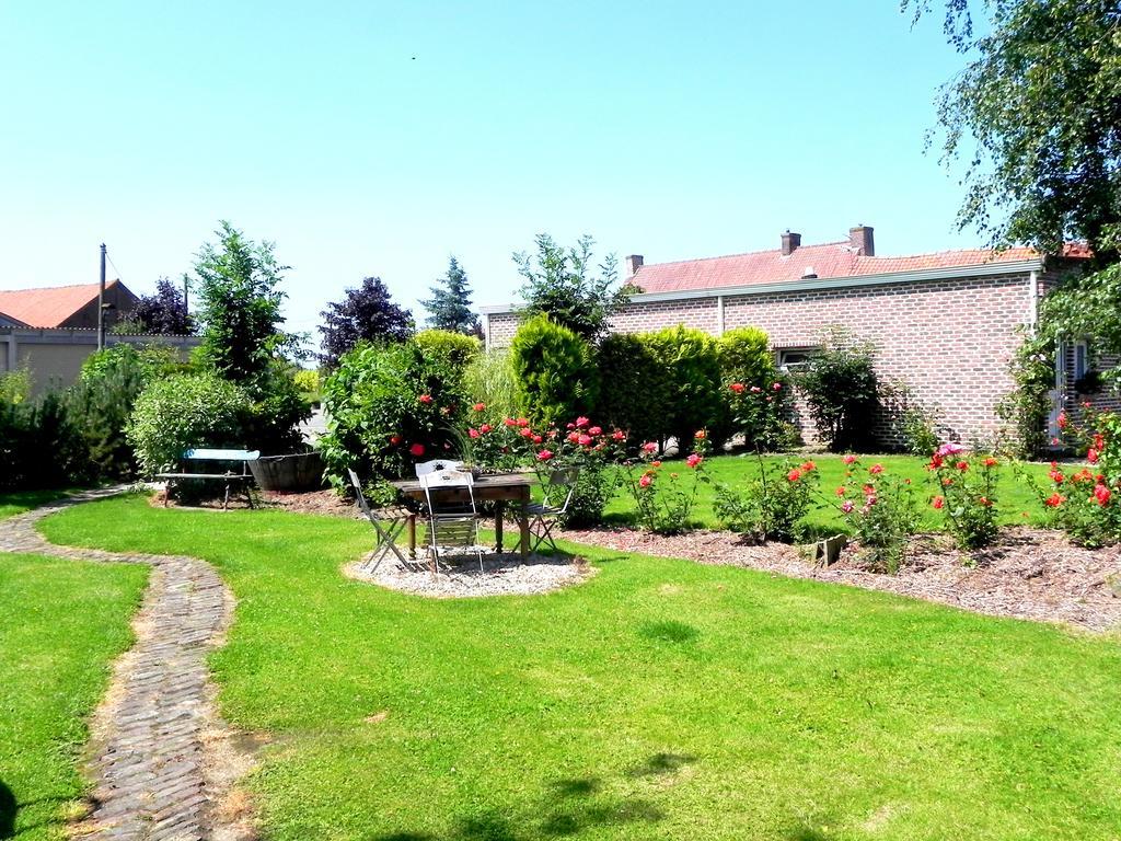 Les Charmilles Hazebrouck Exterior foto